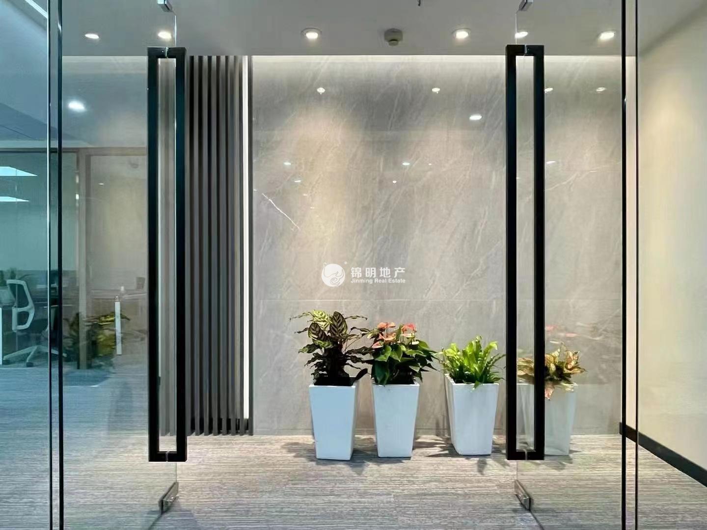 中山公园兆丰广场270平米写字楼出租